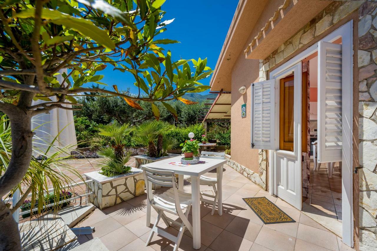 Villa Oasi Del Relax Castellammare del Golfo Exteriér fotografie